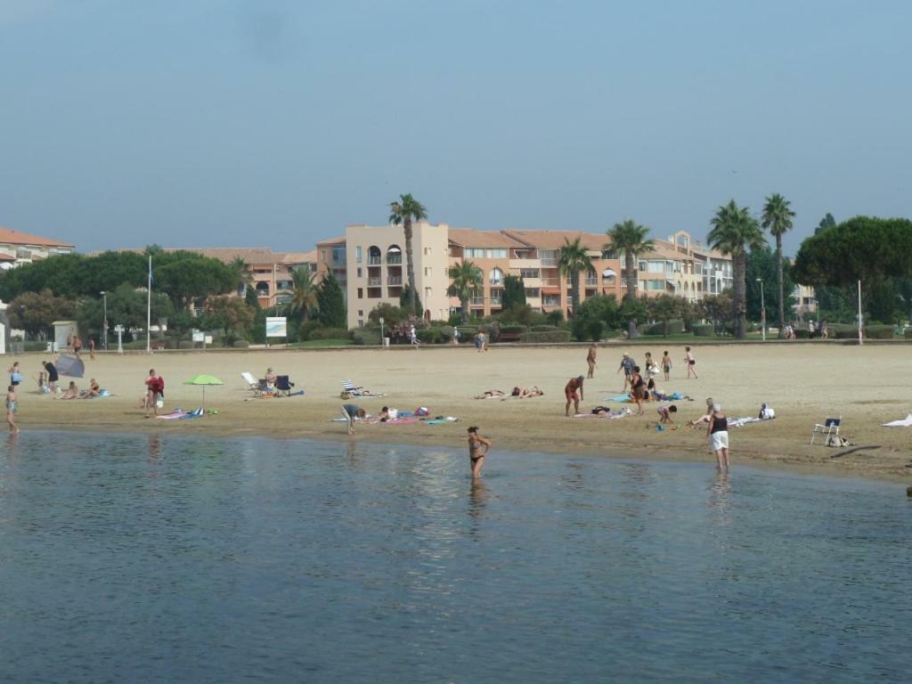 La Londe Les Maures Apartman Kültér fotó